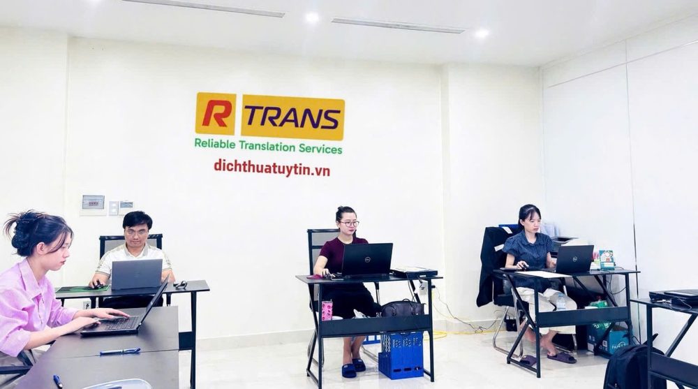 Dịch thuật Uy Tín - RTRANS là một đơn vị dịch thuật công chứng uy tín được nhiều khách hàng tin tưởng